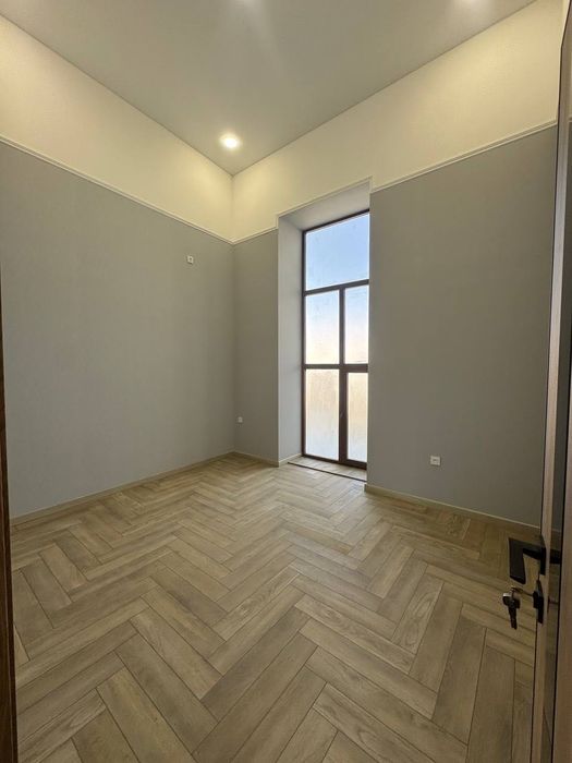 Офис с участком на Астрономии в Мирзо-Улугбекском районе!