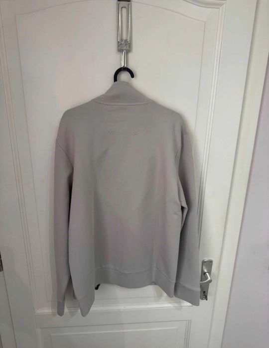 Trening HUGO BOSS marimea L nou cu eticheta