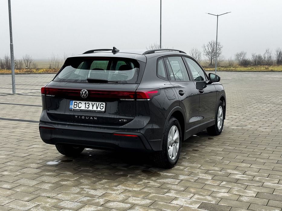 VW Tiguan 2025 1.5 eTSI MHEV – 15 km | LED | Navi mare | Inmatriculata