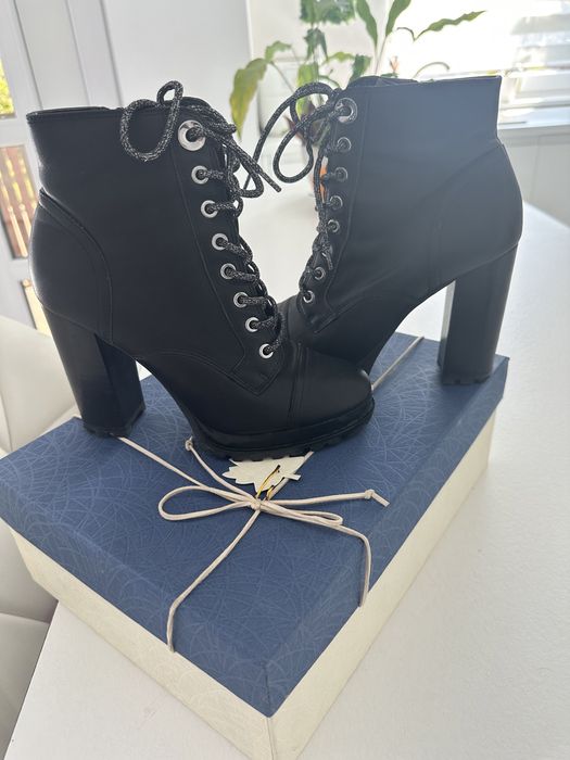 Ghete Aldo marimea 38