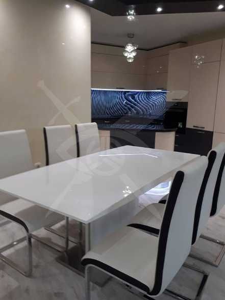 Тристаен апартамент в сърцето на гр. Пловдив! 1574921