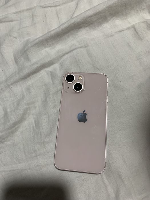 Vand iPhone 13 mini Roz!!!