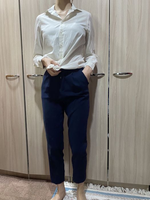 Продам женские Школьные брюки.