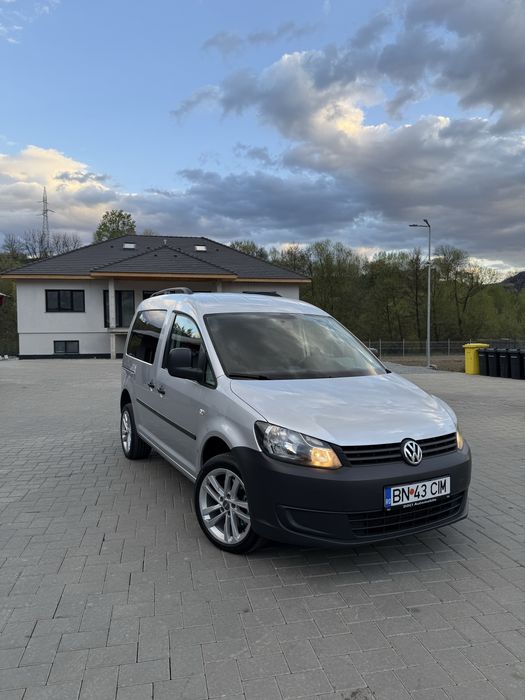 Volkswagen Caddy 2.0 TDI – 140 CP – 4Motion – Automată – Full întreținută