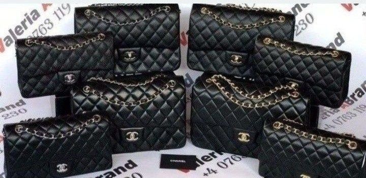 Geanta damă,model Jumbo,accesorii metalice aurii sau argintii,etichetă,saculet inclus