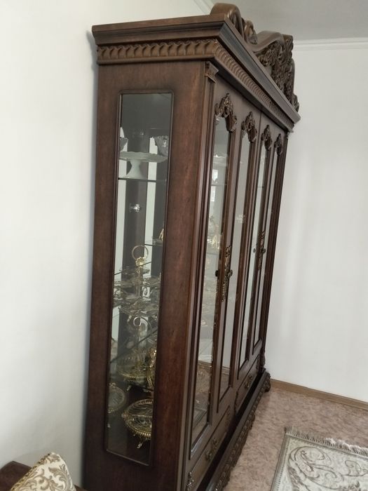 Продам б/у мебель для гостиной