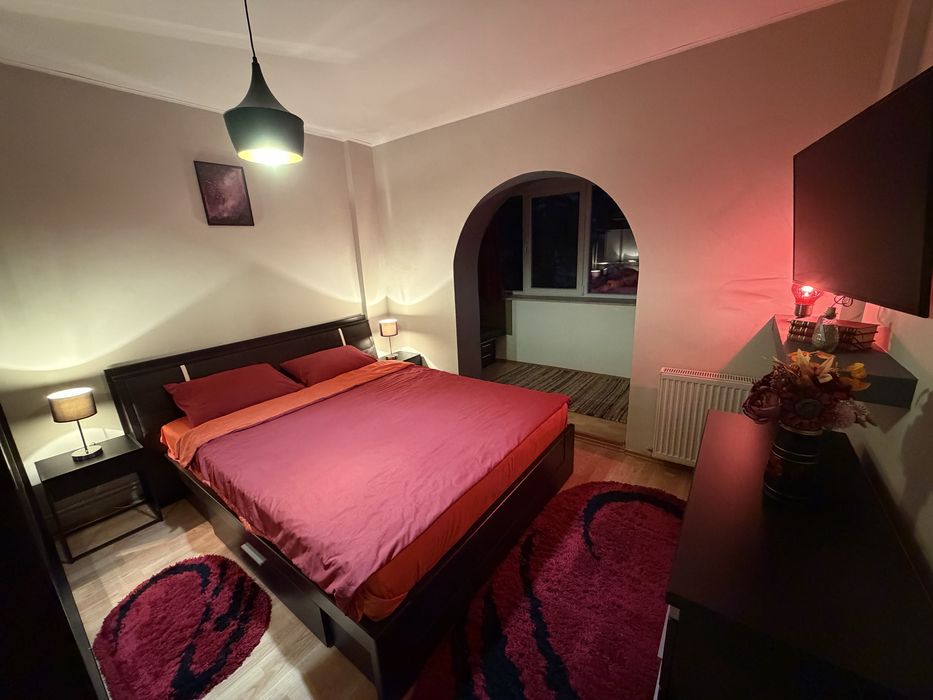 Apartament cu două camere Plopilor - locație excelentă, loc de parcare inclus