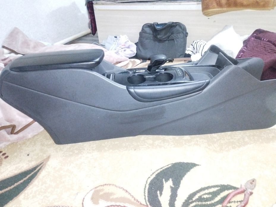 Cobalt va Malibu bar sotiladi