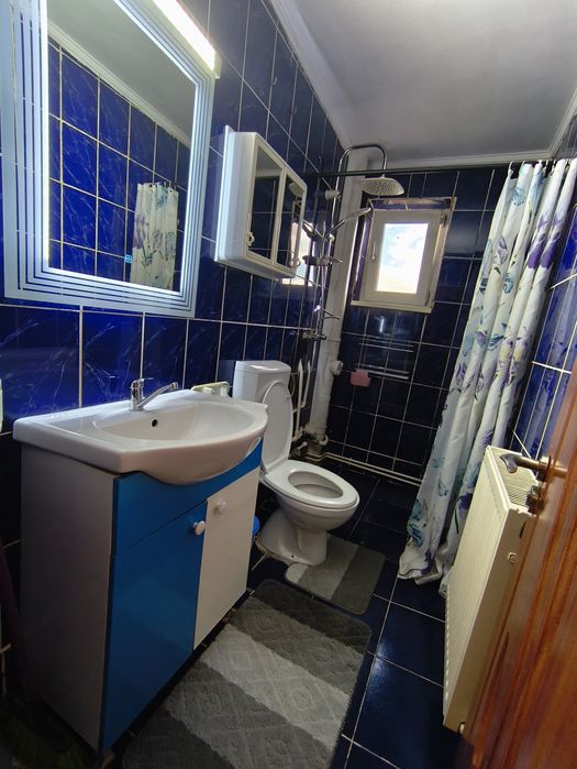 Închiriez apartament cu 2 camere zona Catanga