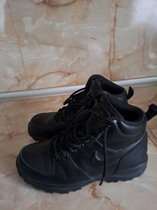 Оригинални Ботуши на Nike