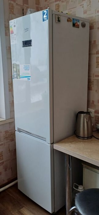 Срочно продам холодильник