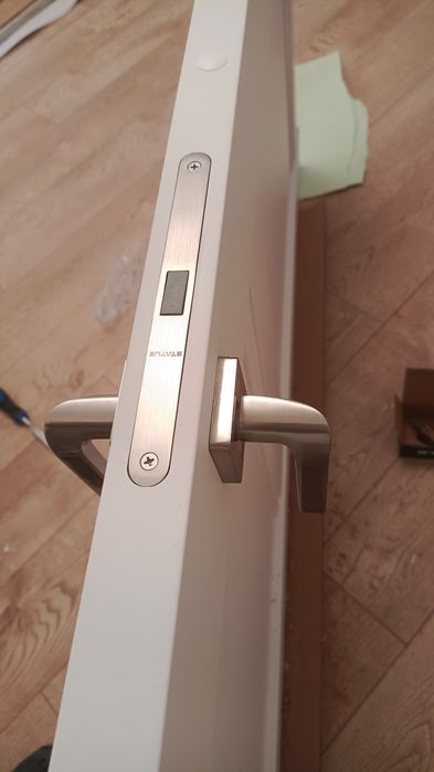 Установка дверей