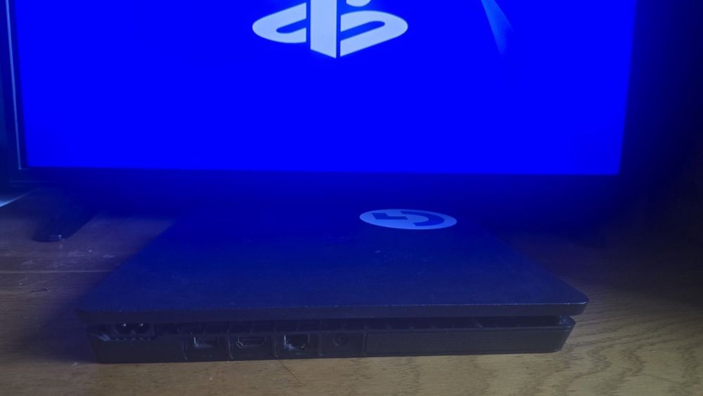 Sony playstation 4 slim 500GB psp4 200 euro