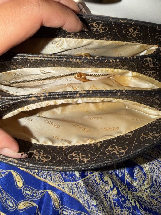 Geanta Guess de dama