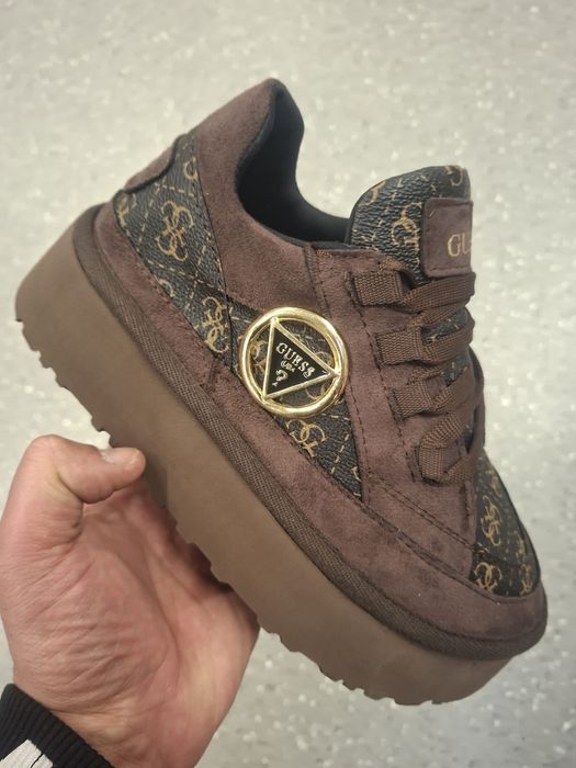 Adidasi Guess calitate premium