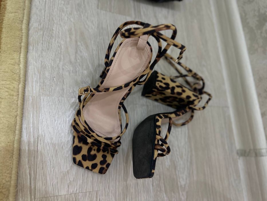 Каблуки женскиее