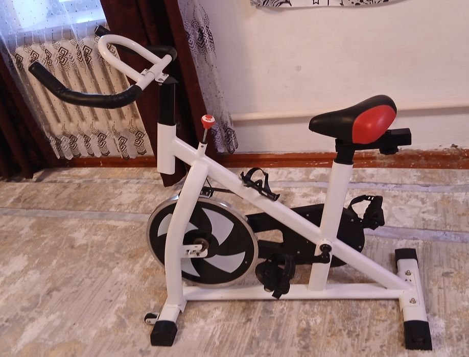 Велотренажёр продаётся