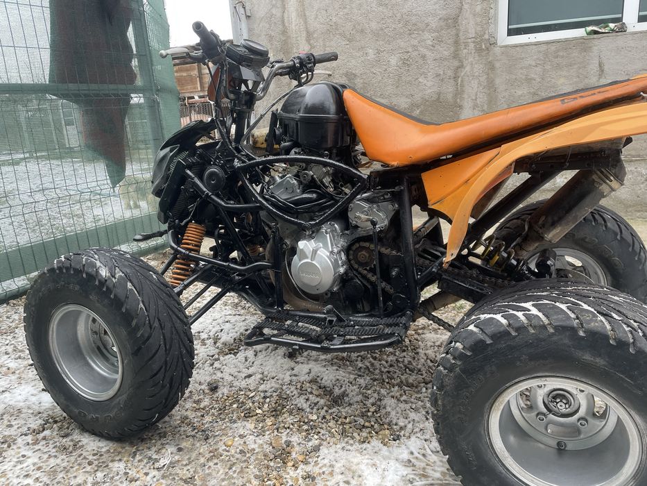 Vand atv cu motor de yamaha 600cc