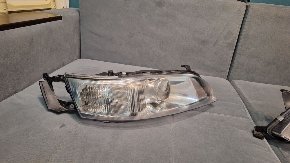 Продам фары на марк 2 90