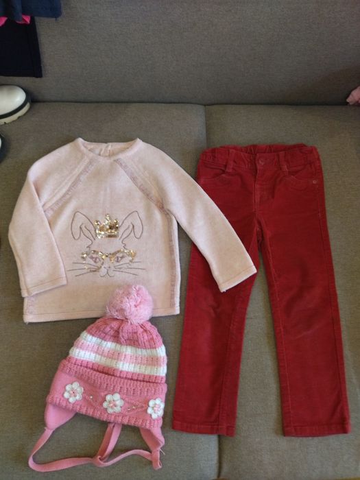 Одежда  на 3-4 годика