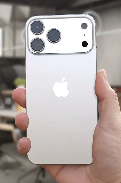 IPhone 17 Pro Max sim