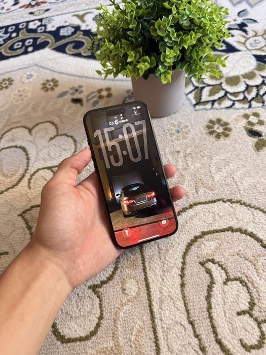 Продам iPhone 15 Pro