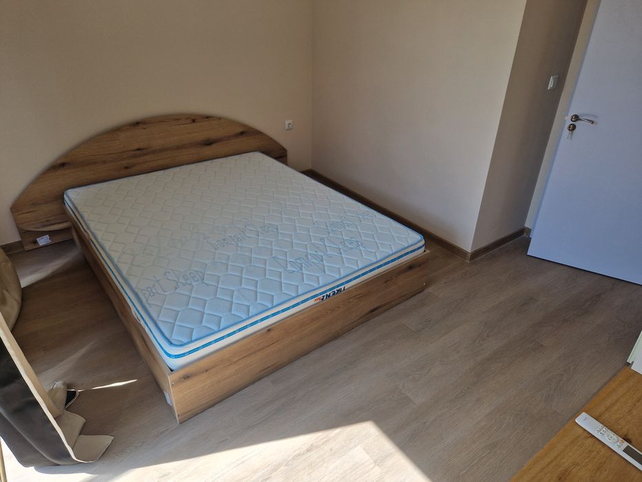 Дава се под наем Тристаен апартамент в Варна, м-т Траката - 100 кв.м за 816 € - Снимка #4