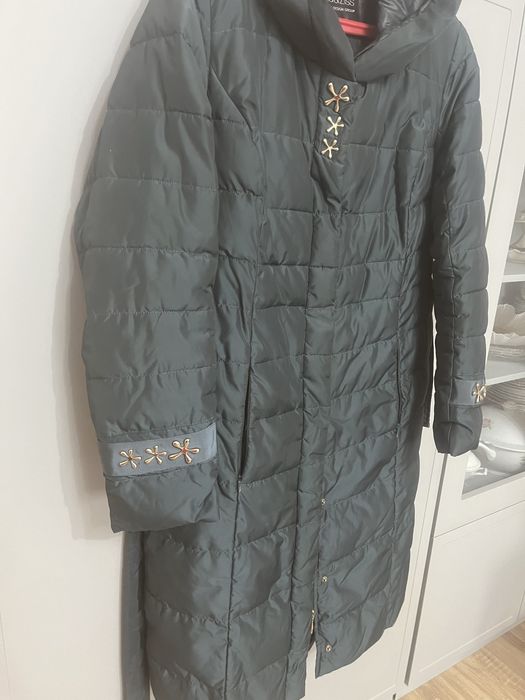 Демисезонный пуховик