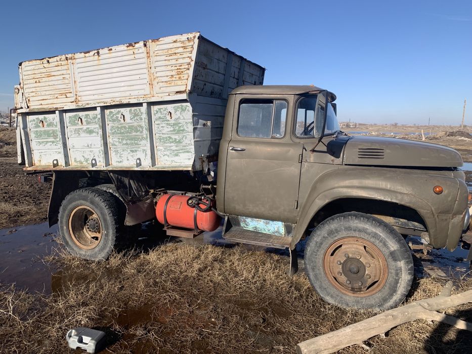 Продам Зил самосвал срочно