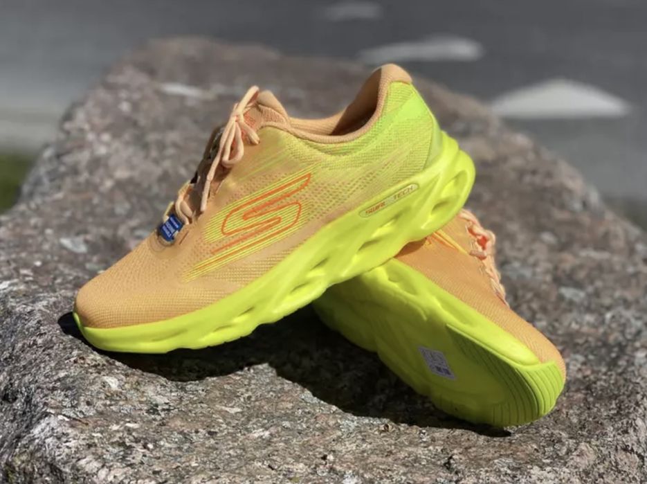 Adidas original marimea 39 Skechers ultra Runners - Tech Speed