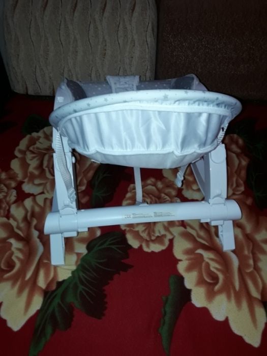 Вибриращ бебешки шезлонг Lorelli