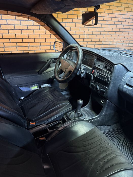 Продам пассст Б3