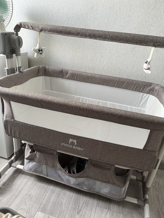 Продам кроватку INING BABY