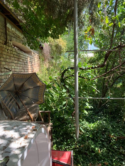 Мирзо-Улугбек район.  Академгородок участок 6,4 сот, 300000!