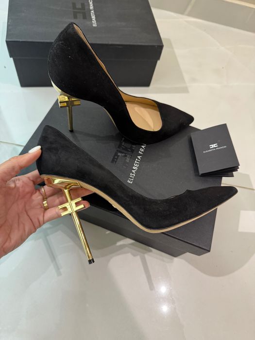 Обувки на висок ток Elisabetta Franchi черни и бежави - нови!