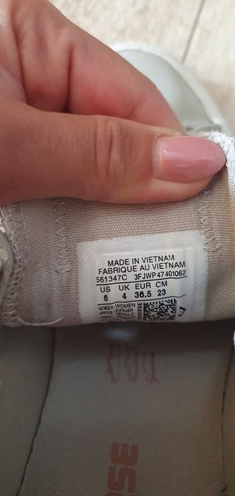 Converse nr 36,5 -70lei,impecabili