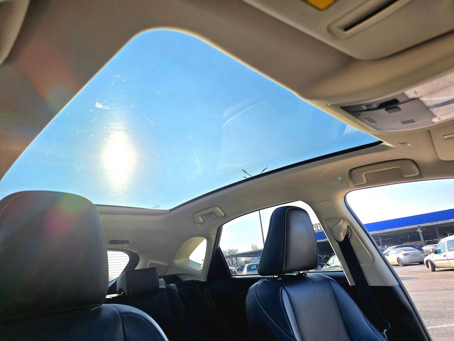 Продавам  Lexus NX 300h 4x4