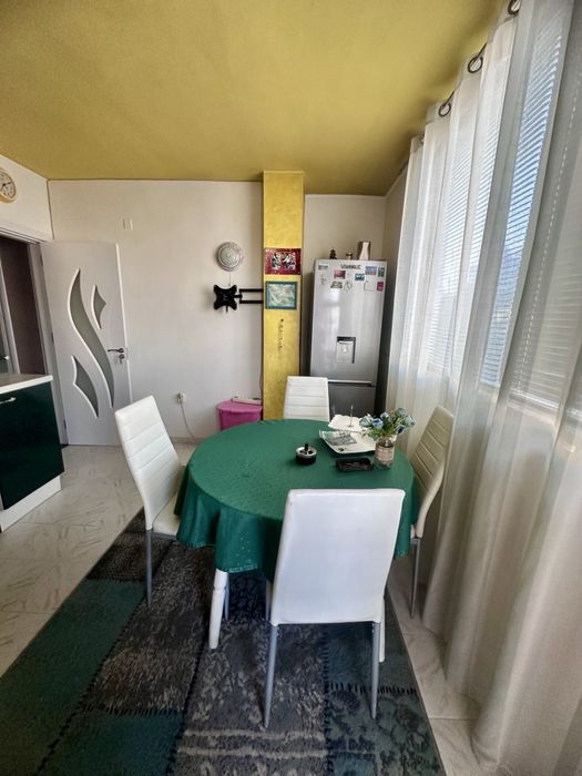 Продава се Тристаен апартамент в Варна, Автогара - 67 кв.м за 2687 €/кв.м - Снимка #1