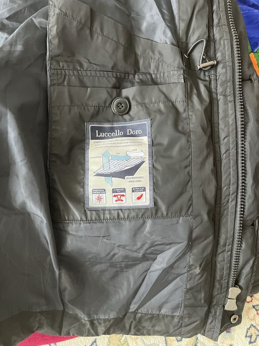 Продам зимнию куртку