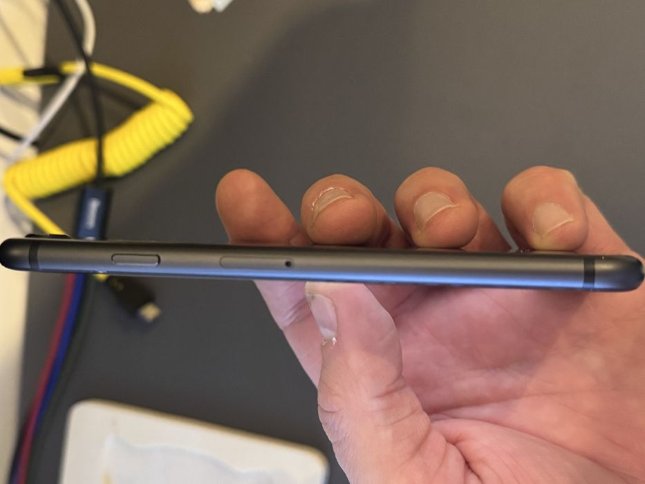 Iphone 8 , 256 Gb, baterie 96%, negru