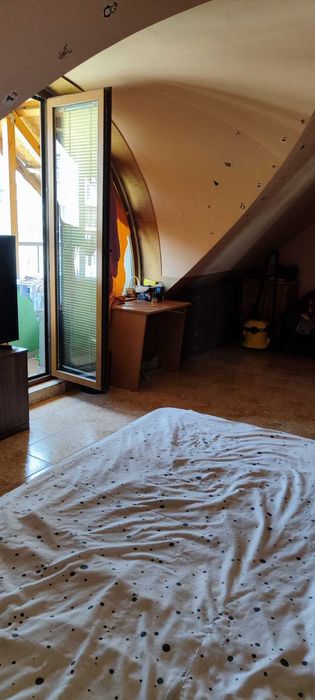 Продава се Тристаен апартамент в София, Студентски град - 164000 кв.м за 2 €/кв.м - Снимка #2