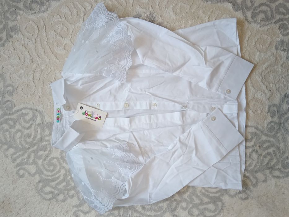 Вещи новые с этикетками стоит