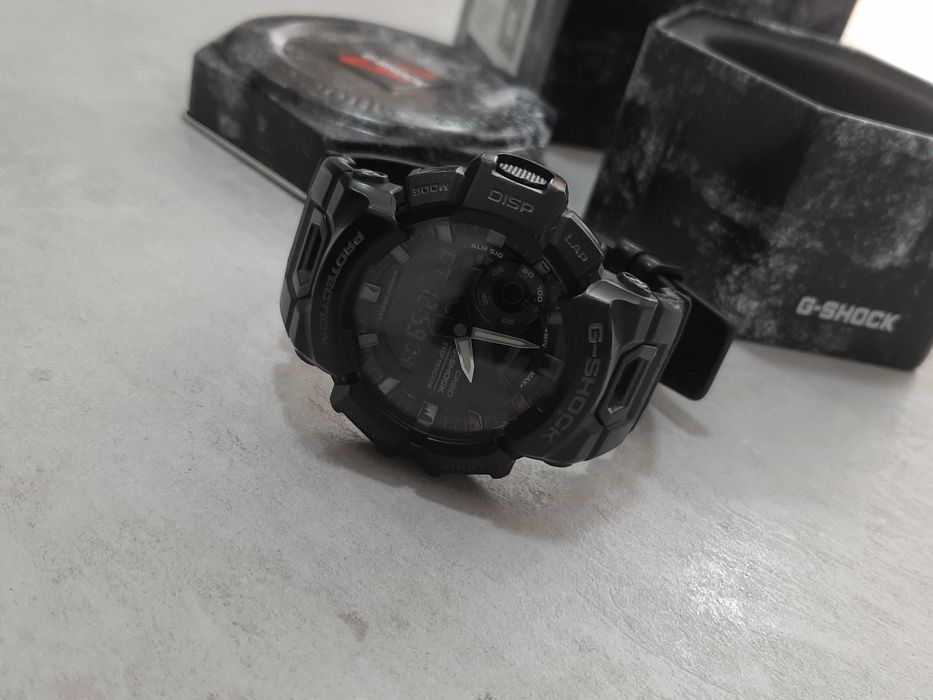 Casio G-SHOCK  GBA-900