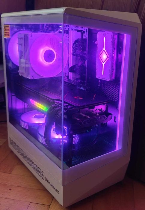 Геймърски компютър Ryzen 5 7500f, AMD Radeon 6800xt, 32gb ddr5, 1tb nvme