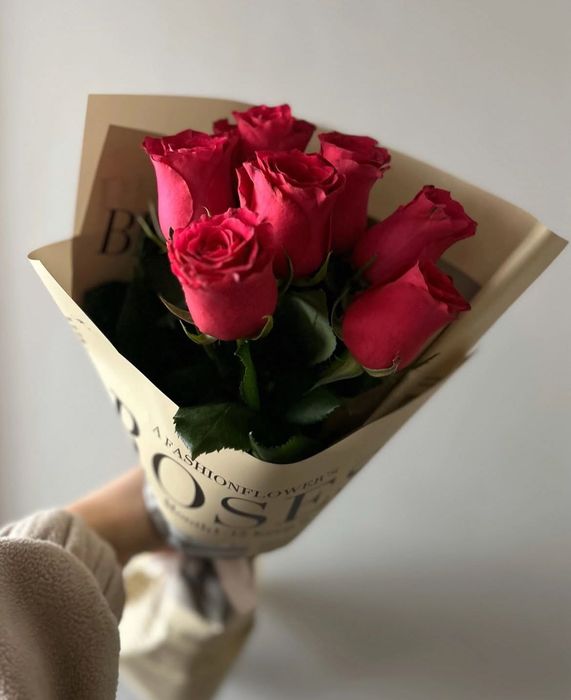 Цветы розы доставка