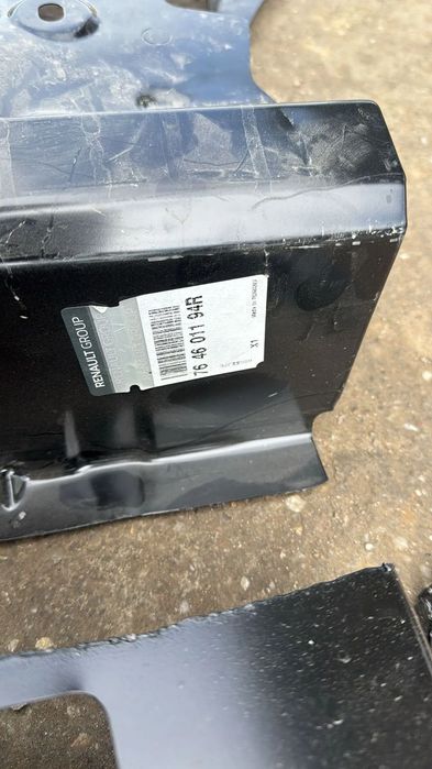 PRAG DREAPTA LOGAN 3/SANDERO 3