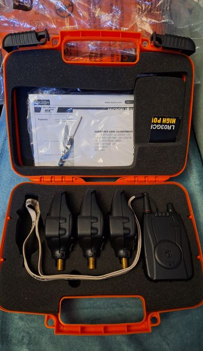 Delphin Bomber Spod 3,90m.Сигнализатори Fox  Mxr+,обтегачи с бързи връ