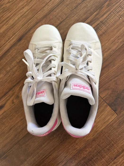 Кеды Adidasпочти новые