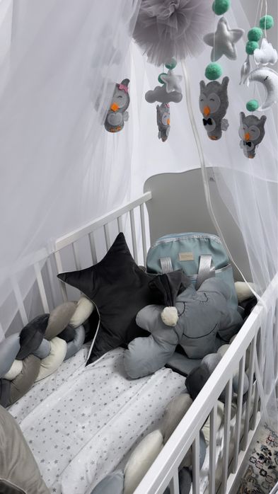 Продам манеж в отличном состоянии