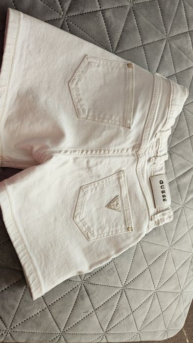 Детски дънкови панталонки Guess